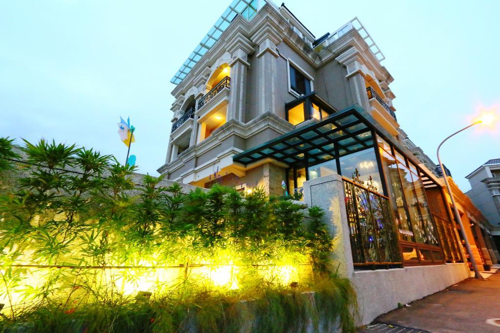 Creekside No.22 B&B Hualien City Exterior photo