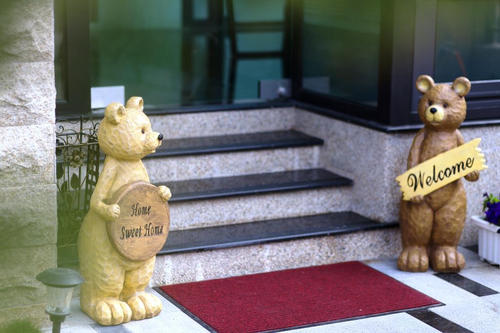 Creekside No.22 B&B Hualien City Exterior photo